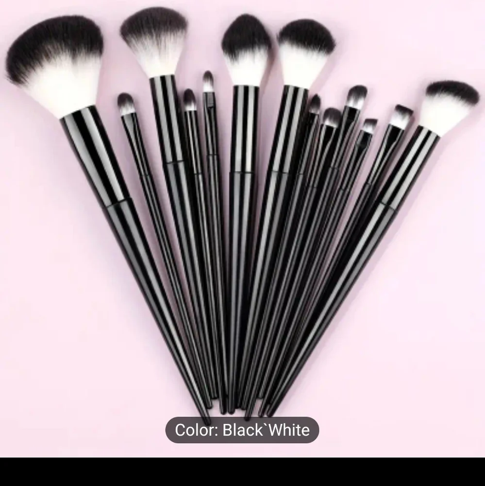 🎉🎉HOST PICK🎉🎉NEW🎉🎉 13PC BLACK AND WHITE Soft and Fluffy Makeup Brush Set